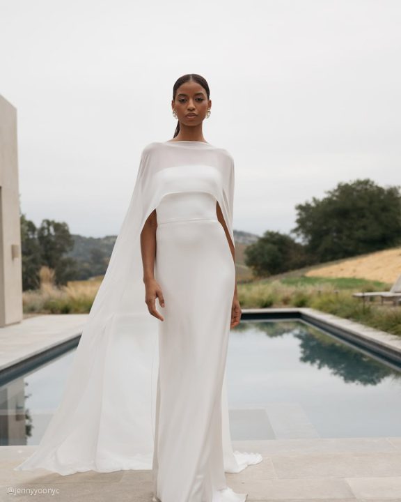 ΑΠΛΑ ΝΥΦΙΚΑ