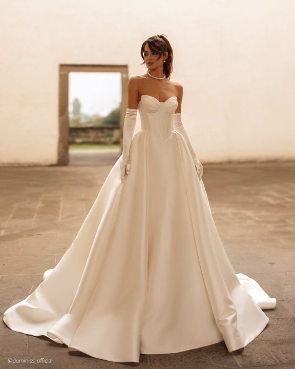 ΑΠΛΑ ΝΥΦΙΚΑ