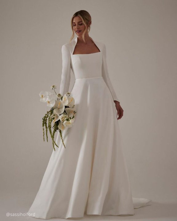 ΑΠΛΑ ΝΥΦΙΚΑ