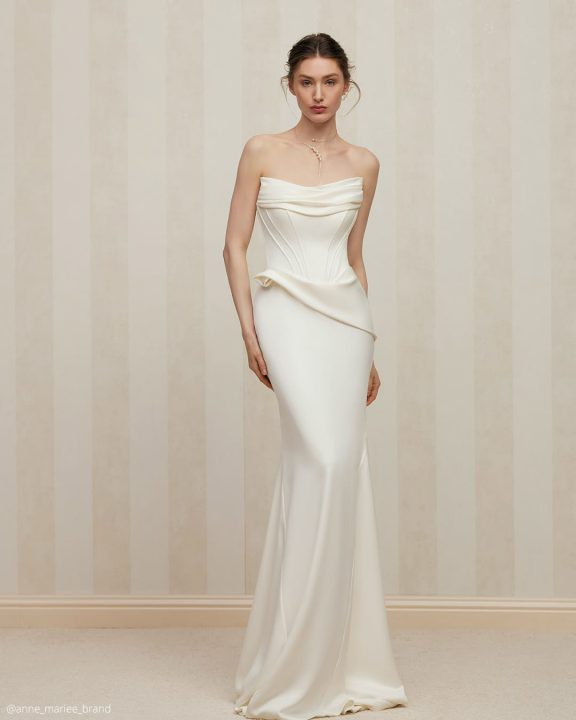 ΑΠΛΑ ΝΥΦΙΚΑ