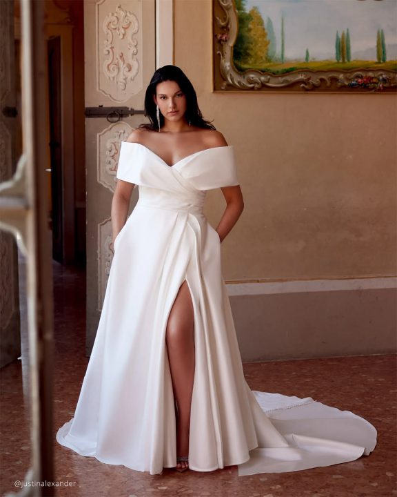 ΑΠΛΑ ΝΥΦΙΚΑ